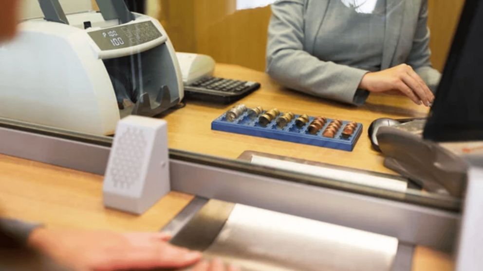 Un prestigioso banco abrió la convocatoria para cubrir distintos puestos de trabajo: ¿Cuáles son los requisitos que piden?