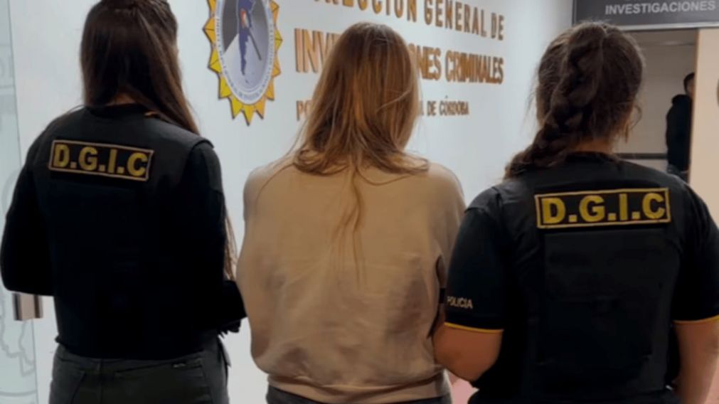 La influencer fue detenida cuando estaba a punto de tomar un avión.