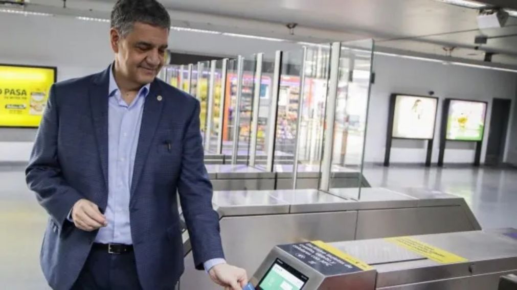 �Terminamos con un monopolio�, celebr� Jorge Macri.