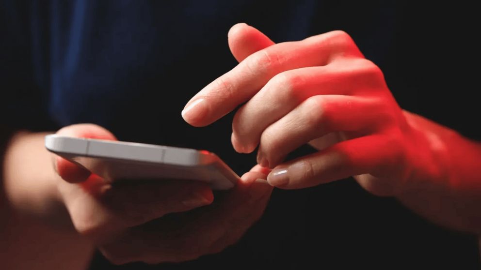 Denunció a una joven mexicana por extorsión sexual.