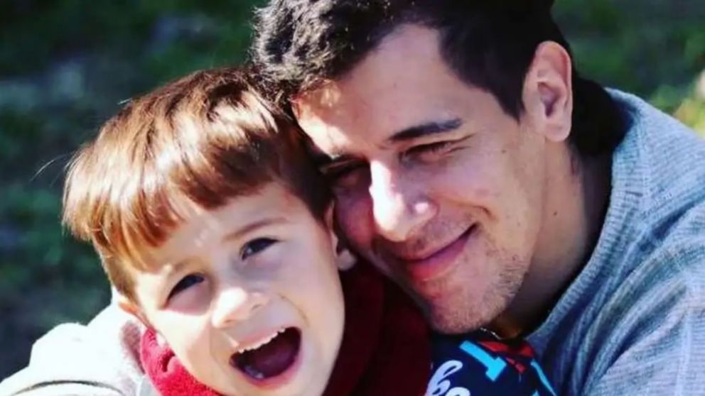Lucio Dupuy junto a su papá, Christian (Facebook/Christian Dupuy).
