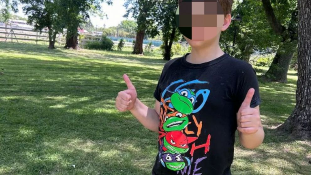 Denuncia a una médica que no quiso atender a un nene con autismo.