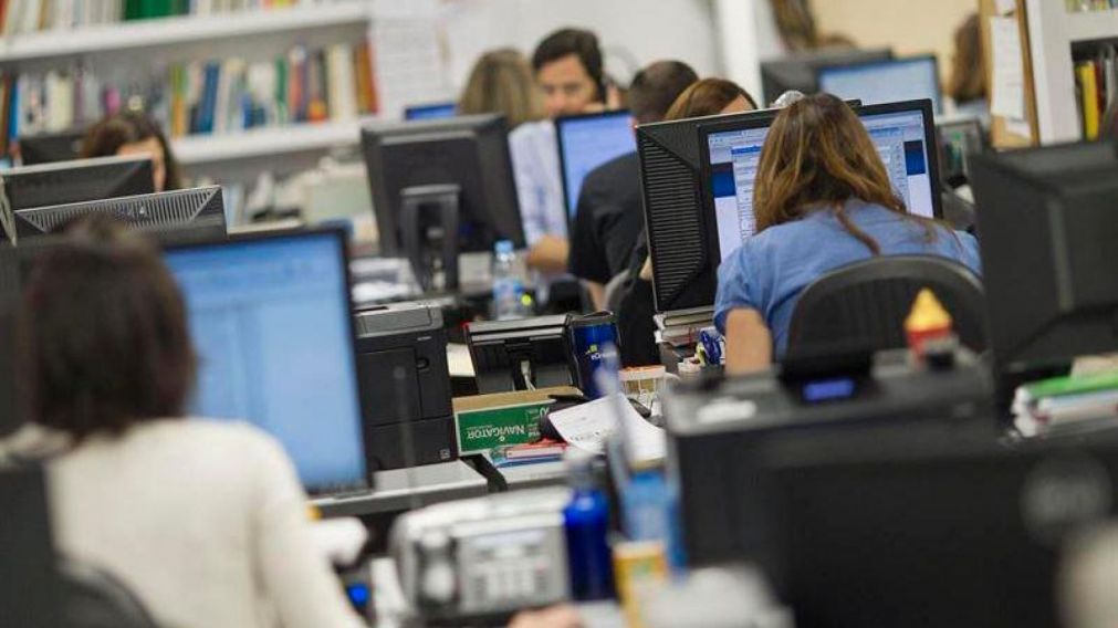 El sistema generará para cada trabajador un usuario y una contraseña personalizados que servirán como modo de garantizar transparencia y evitar subjetividades.