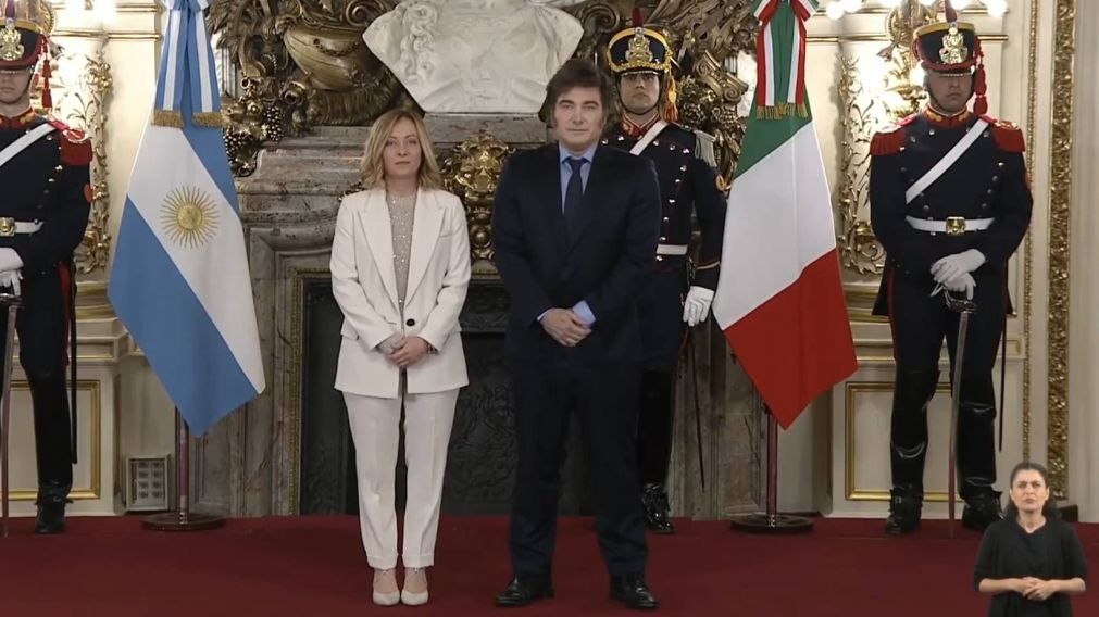 Javier Milei está reunido con Giorgia Meloni en Casa Rosada.