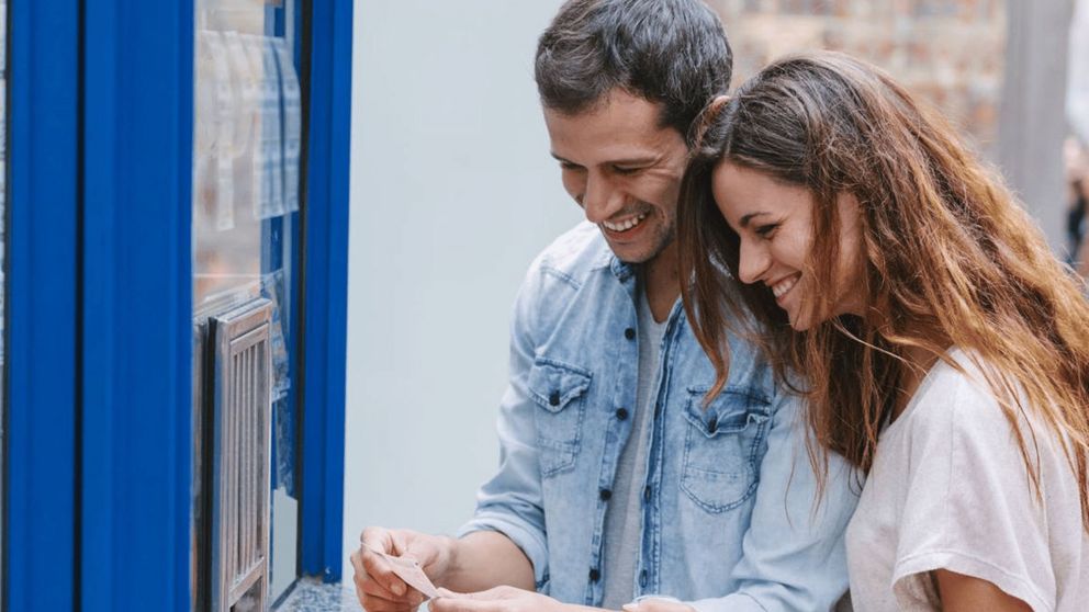 Ganaron millones en la lotería y su primera compra dejó a todos sin palabras.