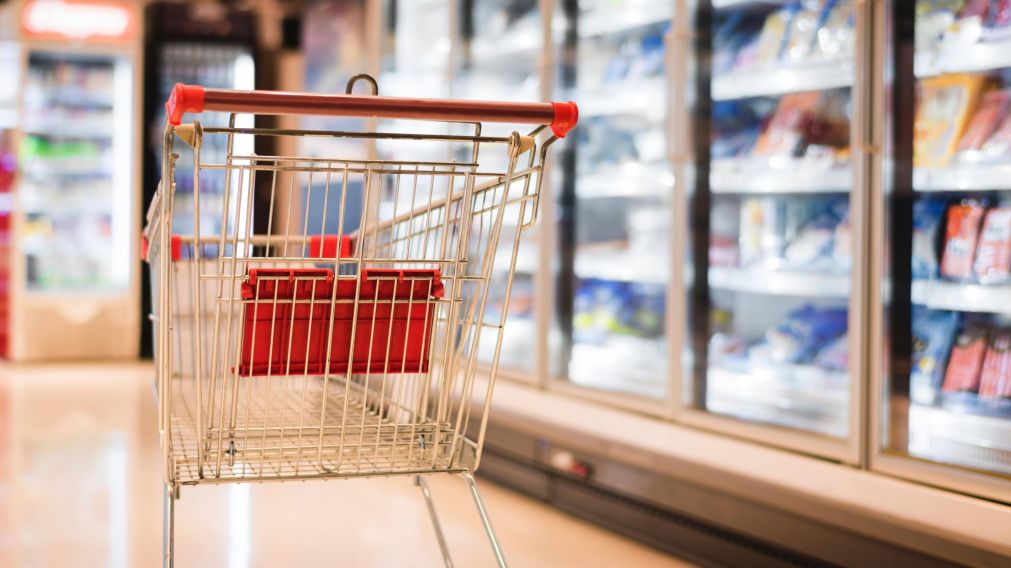 La inflación baja, pero la gente todavía "no la ve": precios altos y consumo en caída (Freepik).