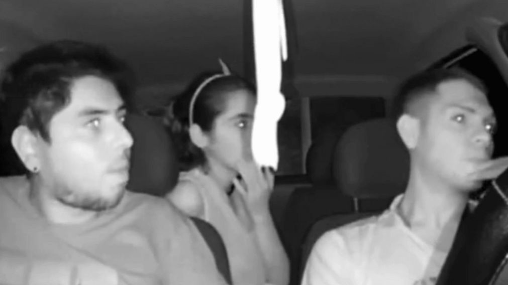 El violento robo quedó filmado.