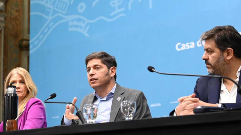 Axel Kicillof dio un gesto de respaldo contundente a Cristina Kirchner.