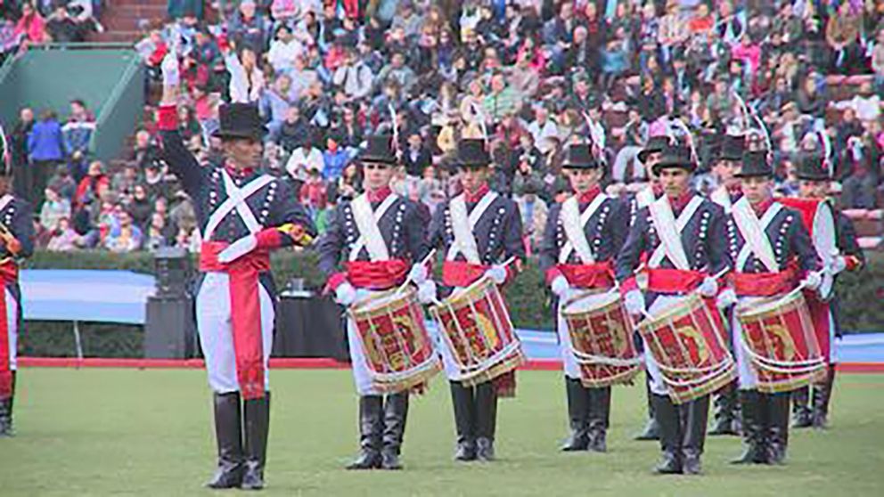 Llega una nueva edición del Festival de Bandas Militares del Ejército Argentino en el Campo Argentino de Polo