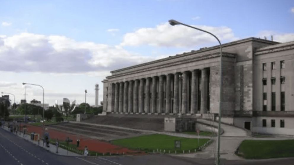 Conflicto universitario: la SIGEN pidió rechazar una medida cautelar de la UBA contra la auditoría de fondos