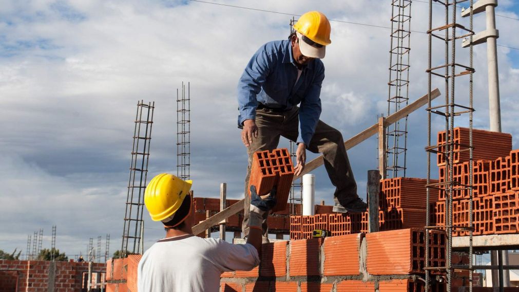 La construcción impulsó el crecimiento del empleo registrado en el sector privado.