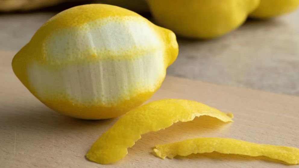 Por qué recomiendan poner cascaritas de limón en puerta y ventanas en esta época del año.