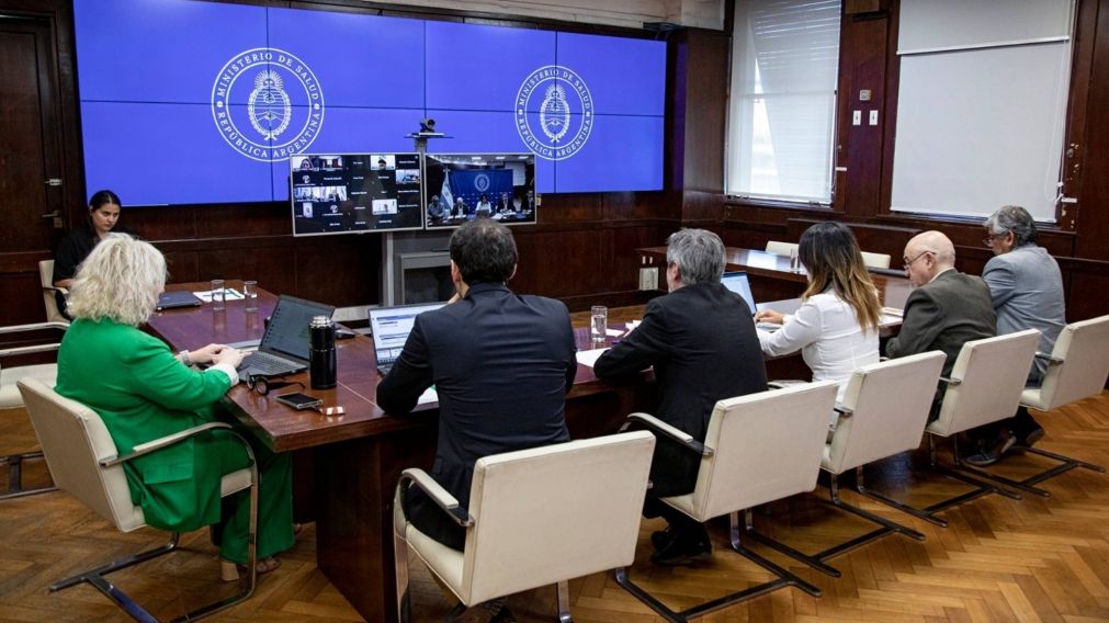 Gobierno Nacional y Provincias tratan la compra de medicamentos y la cobertura de vacunas