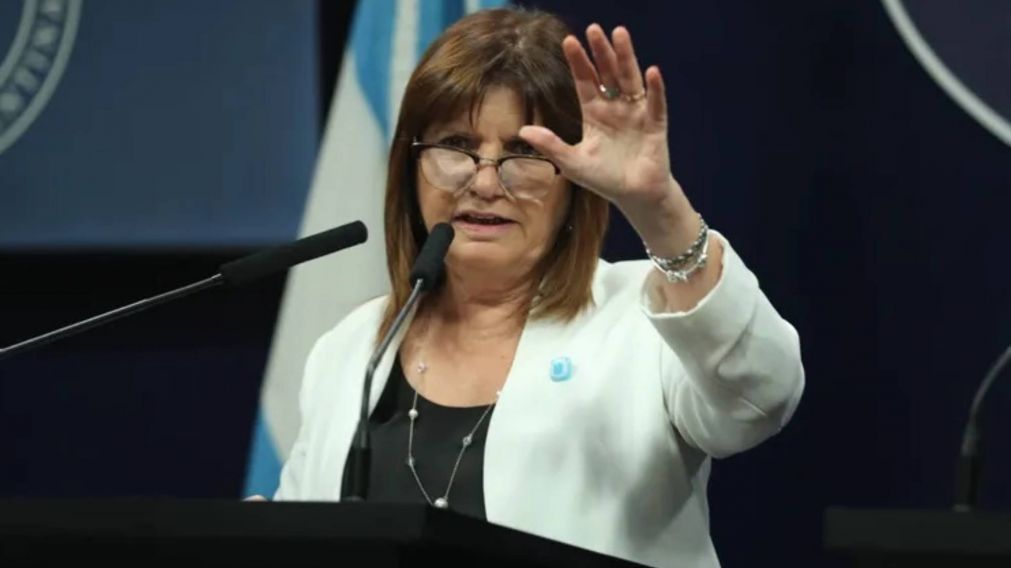 Patricia Bullrich arremetió contra quienes promueven las tomas de facultades.