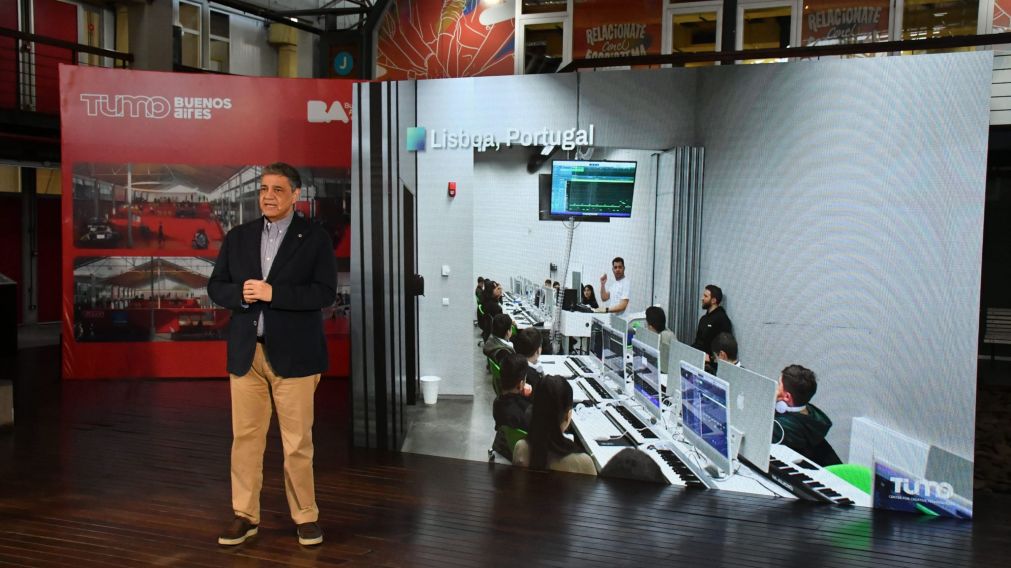 La Ciudad presentó un innovador modelo de aprendizaje en tecnologías creativas (GCBA).