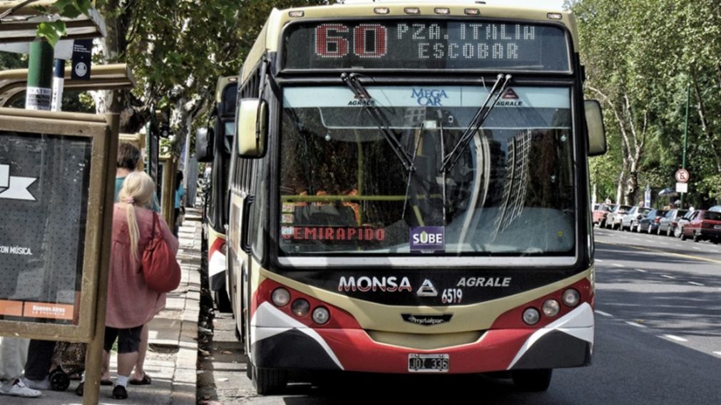 Los medios del transporte público son esenciales para el ciudadano promedio (Télam/Archivo).