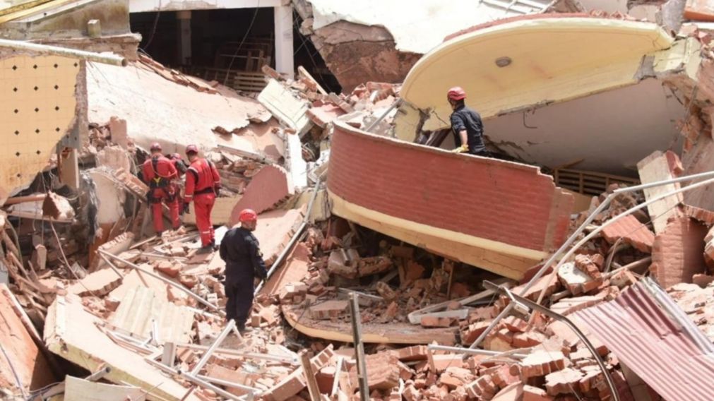 Avanza la investigación para esclarecer los motivos del derrumbe del edificio.