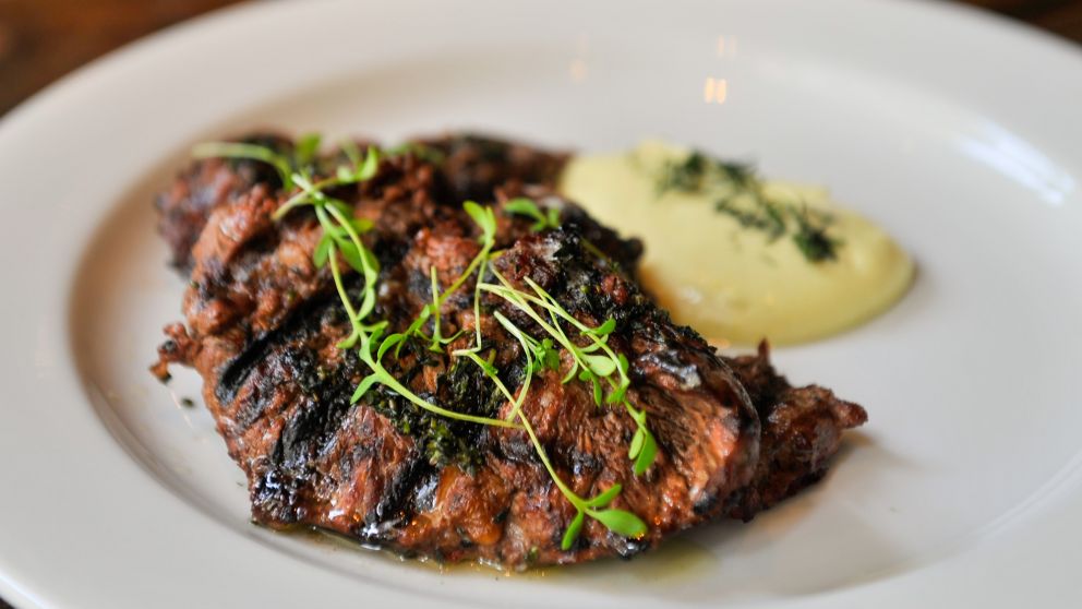Asado barato: el corte de carne que sale "una mantequita" a la parrilla.