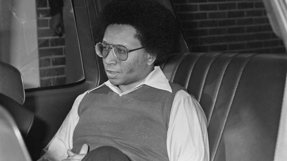 Wayne Williams sigue en prisi�n actualmente (Archivo).