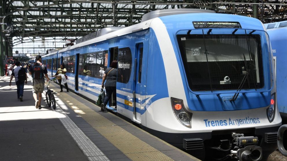 El Tren Roca circulará de manera limitada durante el fin de semana (X/@infotrenroca).