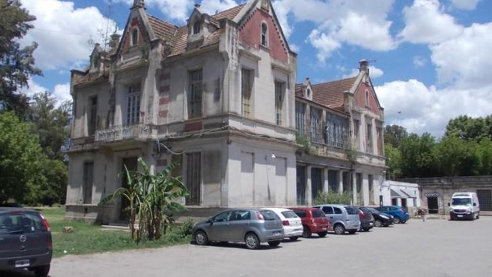 Hernán Ezequiel Santillán murió luego de ser llevado a este hospital.