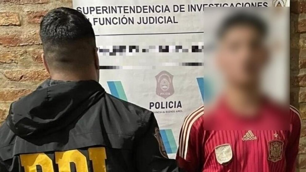 Este es el sujeto, de 19 años, que fue aprehendido por los investigadores.