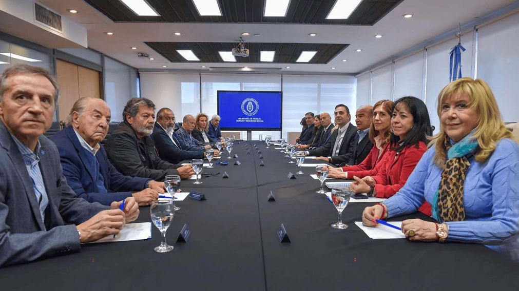 Tensión entre la CGT y el Gobierno: se suspendió la mesa de diálogo para discutir la reforma laboral