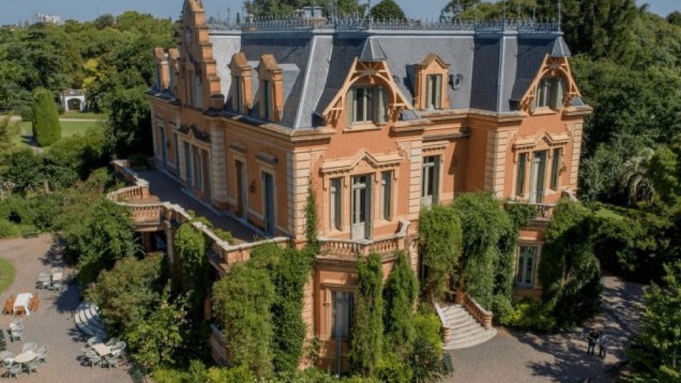 La casona de "cuentos de hadas" que está escondida a una hora de CABA y tenés que visitar en pareja (Imagen ilustrativa)