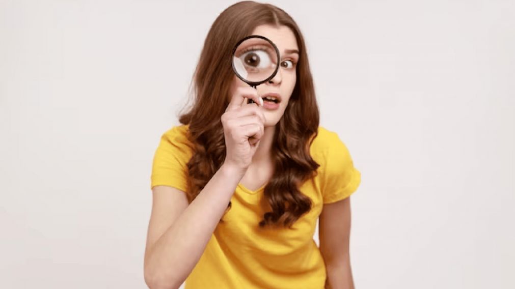 Sacá tu lado más detectivesco y descubrí dónde está el insecto impostor en la foto (imagen ilustrativa)