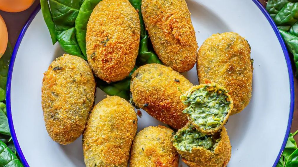 Aprovechá que está barata y hacé estas croquetas de espinaca con queso súper crocantes.