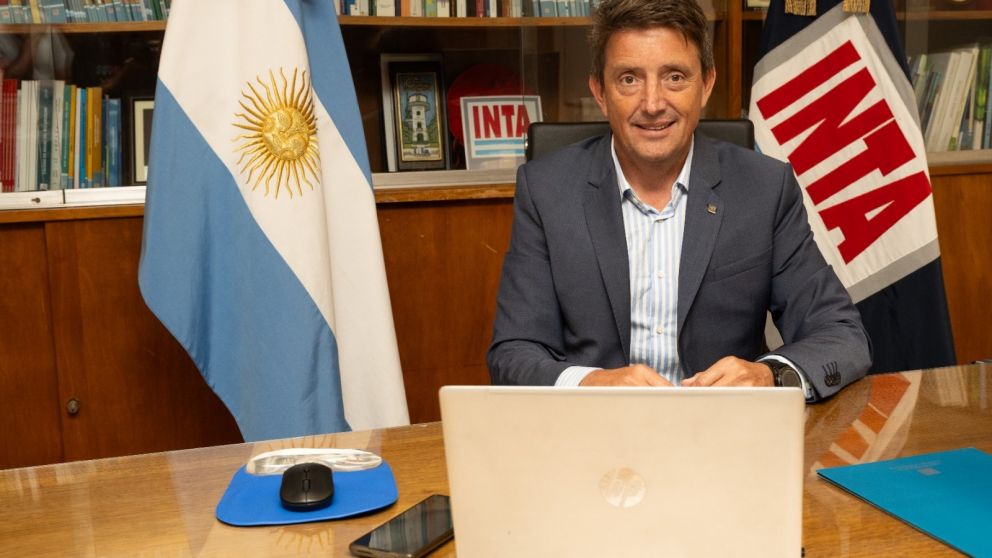 Juan Cruz Molina Hafford renunció como titular del INTA.
