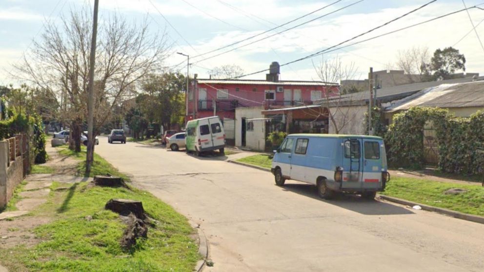 Acá, en este vecindario, se produjo el asesinato de Miguel Angel Quiroga.