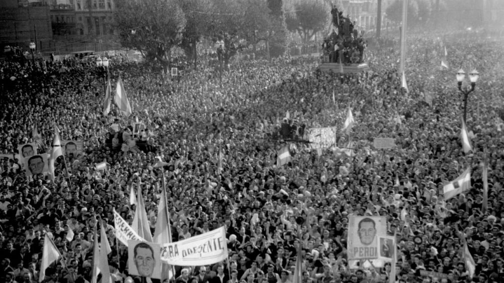 El 17 de octubre de 1945 se produjo el hecho que qued� en la historia como el D�a de la Lealtad.