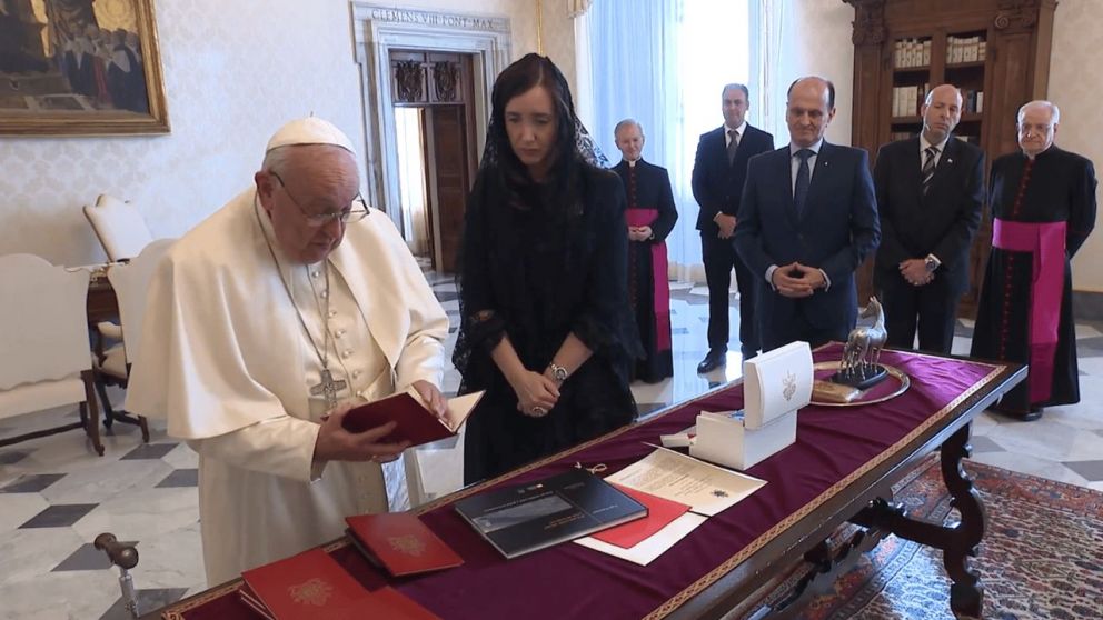 El Papa Francisco recibió a la vicepresidenta Victoria Villarruel en el Vaticano.