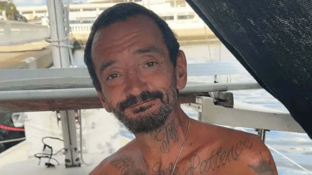 La historia del hombre que enfrent� al hurac�n Milton y sobrevivi� al temporal en su barco (Imagen redes sociales).