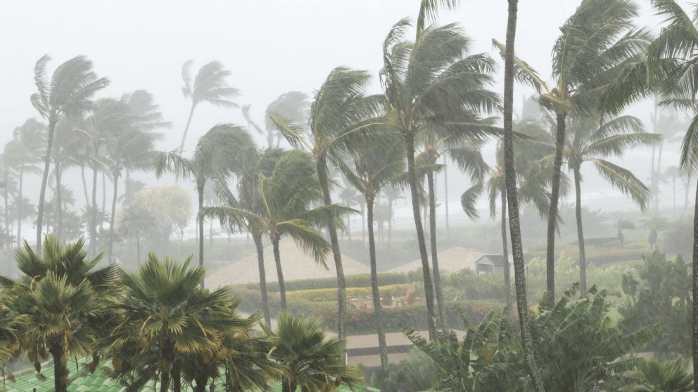 El huracán Milton se aproxima a Florida: a qué hora impactará y cuáles son las áreas en riesgo