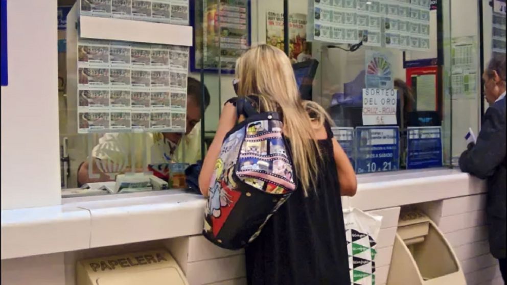 La mujer acertó 6 números en su boleto de lotería y se hizo con un premio de 5.200.000 de dólares (Imagen ilustrativa).