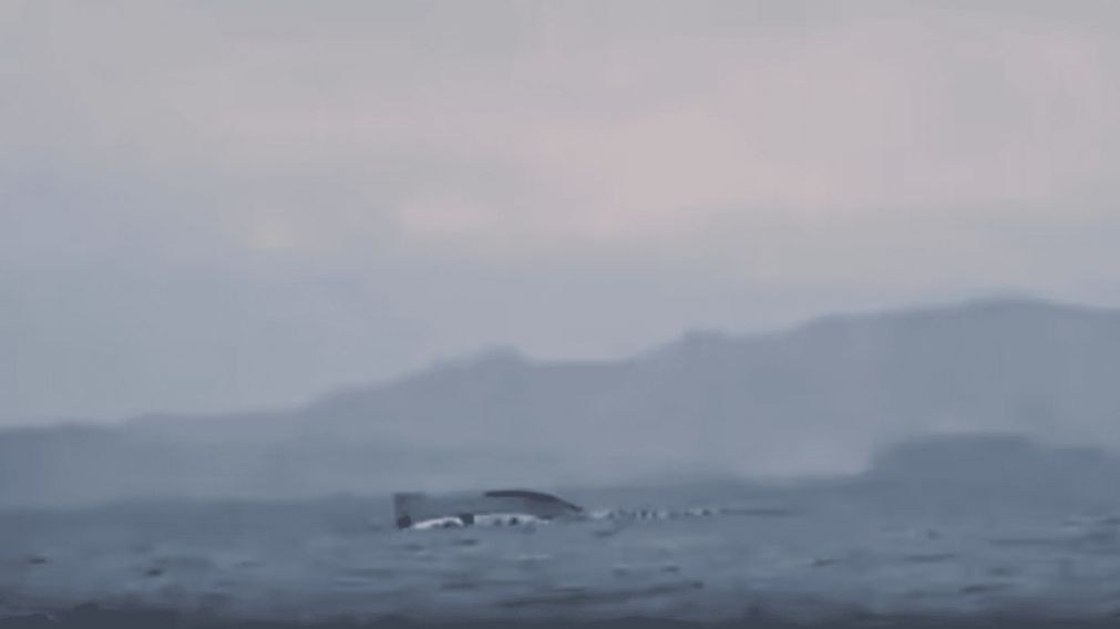 Al menos 78 personas murieron cuando una embarcaci�n sobrecargada de pasajeros volc� en un lago de la Rep�blica Democr�tica del Congo (Imagen captura v�deo).