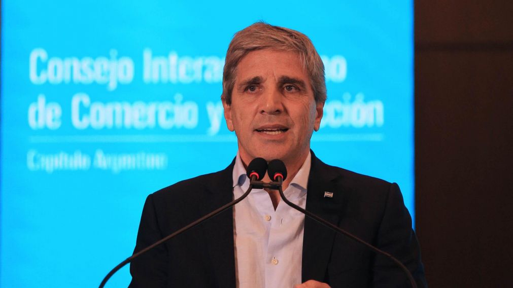 Caputo: "La finalidad del blanqueo no es recaudatoria, sino reactivadora de la economía".