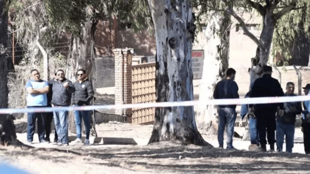 La mujer dej� mensajes en el escenario del doble asesinato.