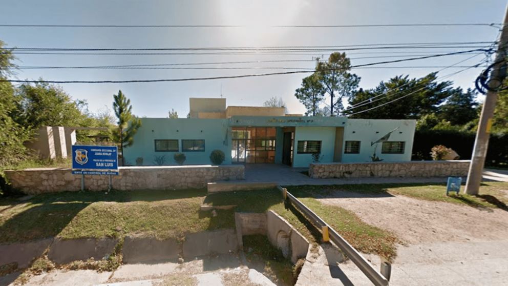 La comisaría donde trabajaba la mujer que asesinó a sus dos hijos.