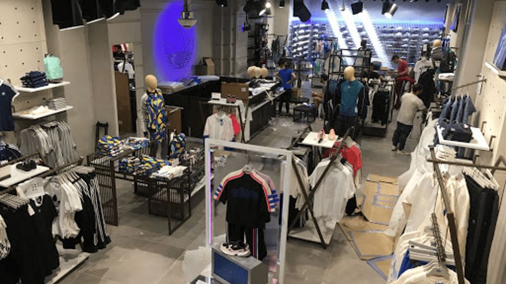 Adidas busca empleados que cumplan con mínimos requisitos y promete interesantes beneficios.