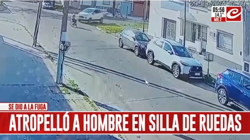 Tremendo video: atropelló a hombre en silla de ruedas, lo dejó malherido y se dio a la fuga
