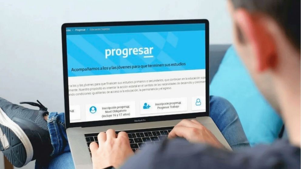 En pocas horas se cierra la segunda oportunidad que ofrece la Secretaría de Educación para inscribirse en las Becas Progresar (Imagen ilustrativa).