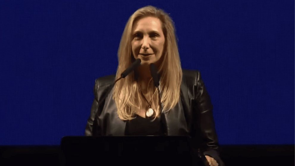 Karina Milei en Parque Lezama, en el acto lanzamiento de La Libertad Avanza como partido nacional (Captura video).