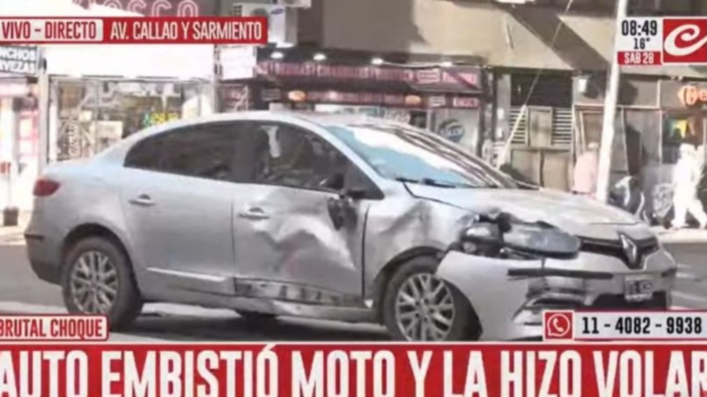Así quedó uno de los vehículos implicados en el choque.