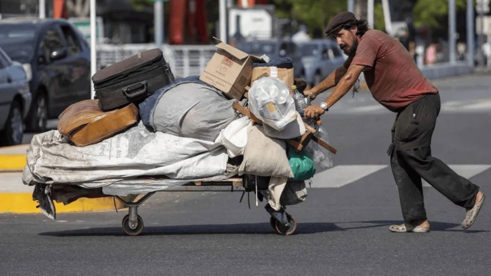 El índice de pobreza del primer semestre es de 42,5%