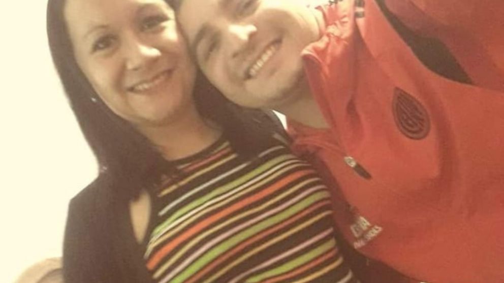 Eliana Morilla, junto a su pareja, Juan José Domínguez.