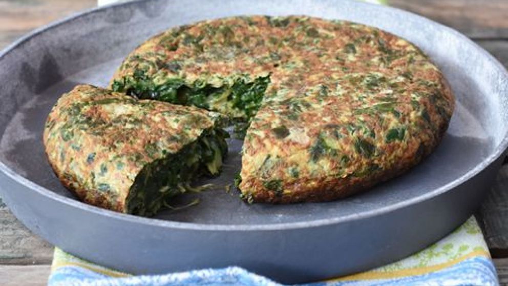 Tortilla de acelga y queso: Una receta saludable, barata y deliciosa para salvar el almuerzo (Imagen ilustrativa)