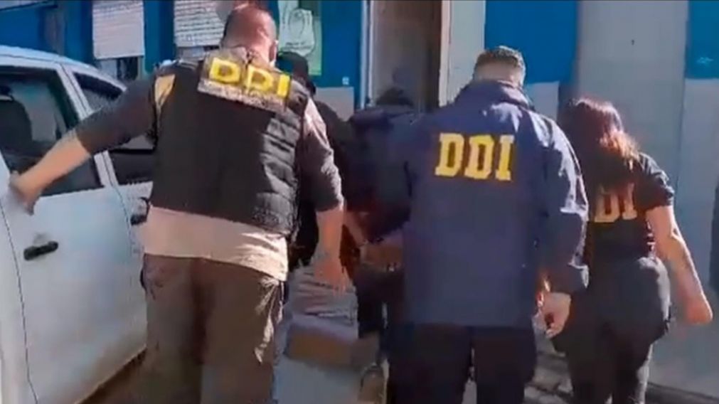 As� fue trasladado el muchacho aprehendido a ra�z del doble crimen.